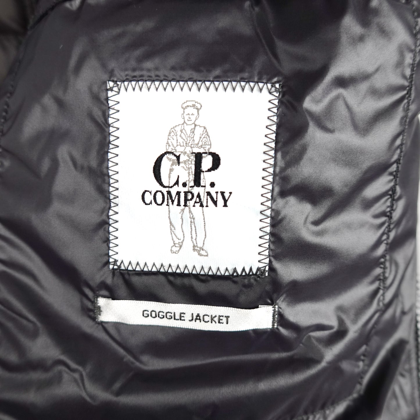 C.P. Company D.D. Shell Goggle Down Jacket - Size M