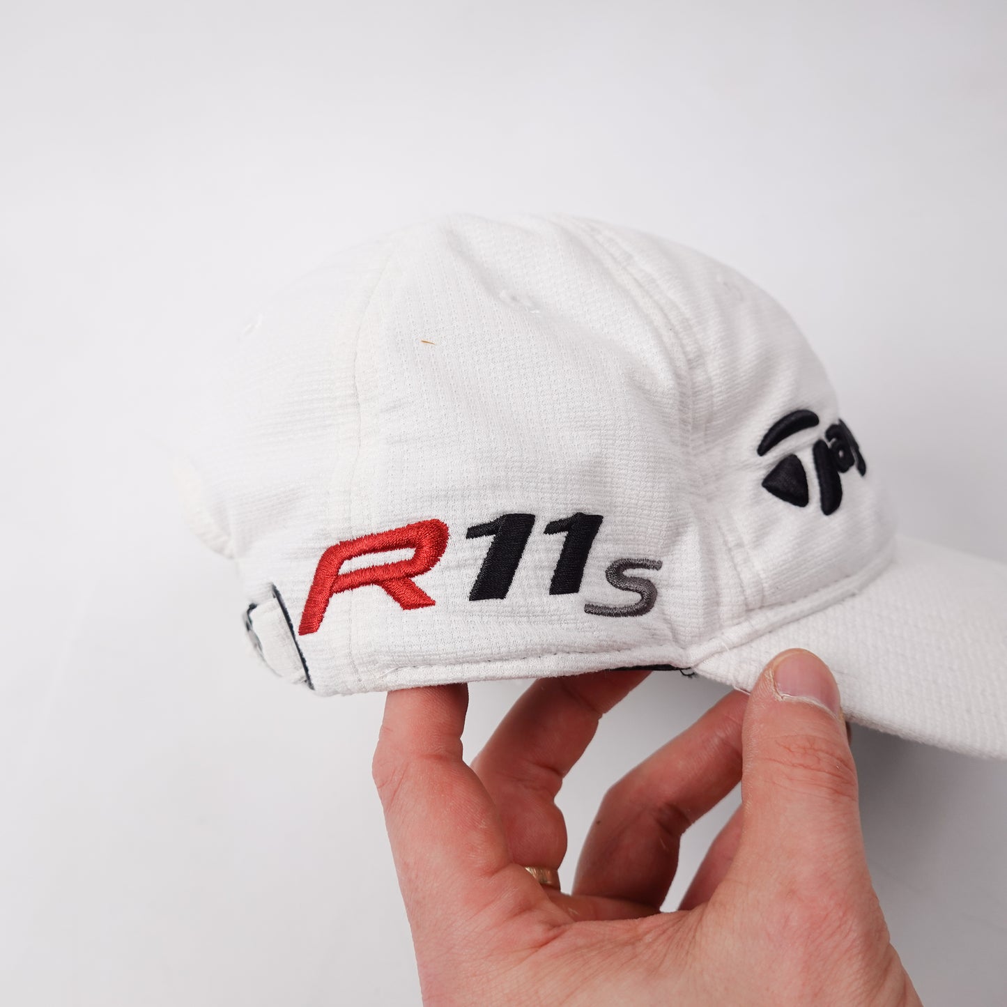 Taylor Made R11S Hat