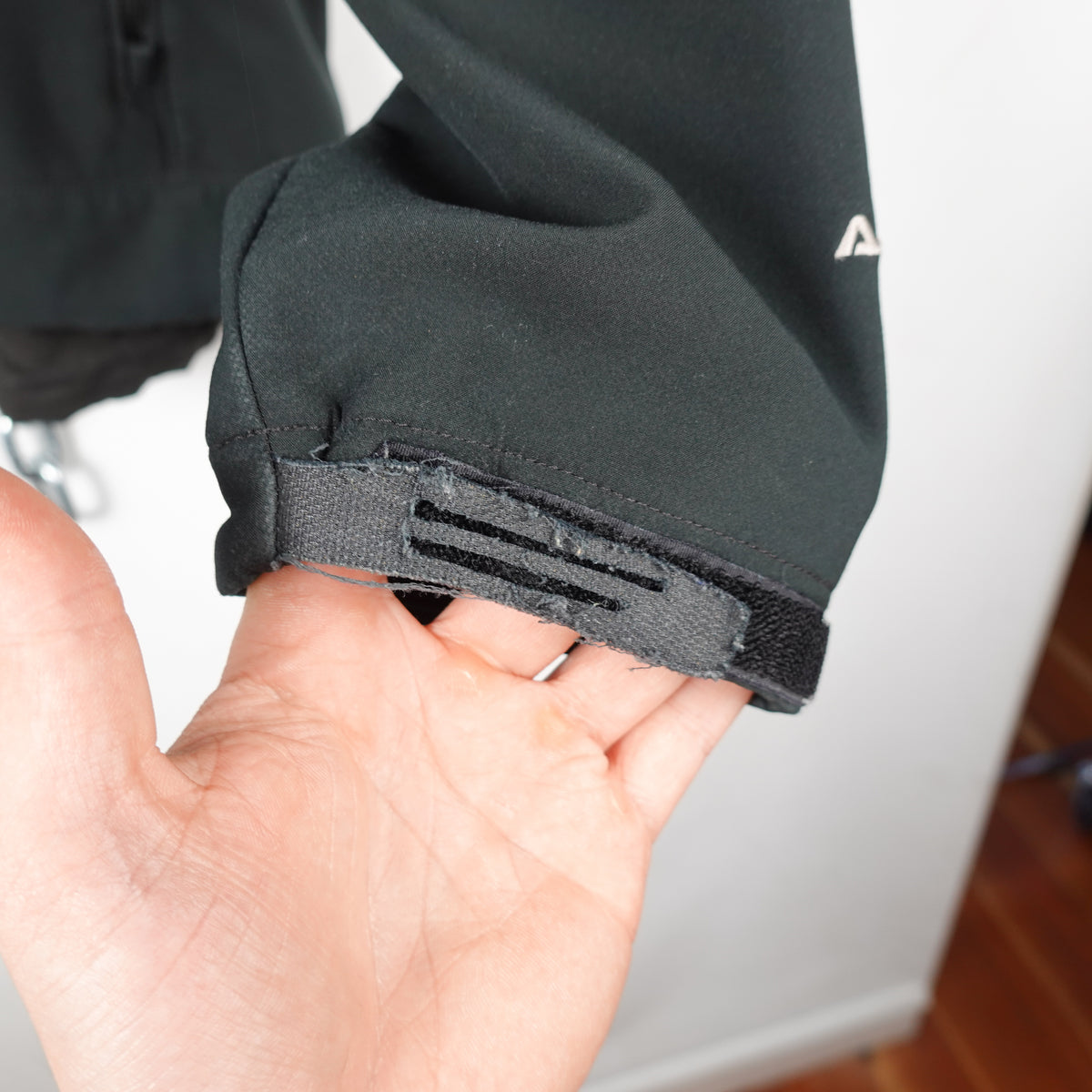 TNF Apex Jacket - Size L