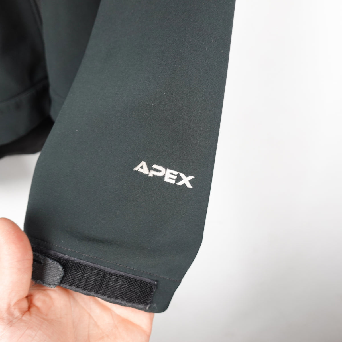 TNF Apex Jacket - Size L