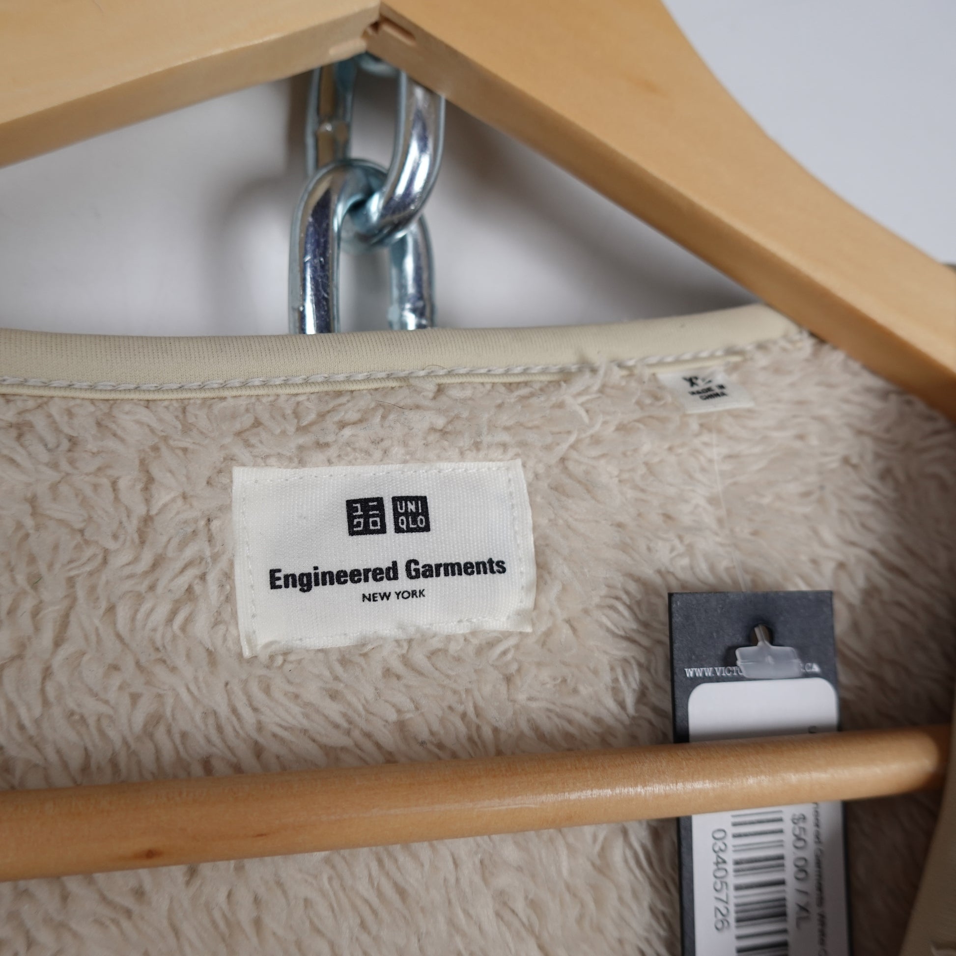 Uniqlo x Engineered Garments White Crewneck Fleece - Size XL Neck Label