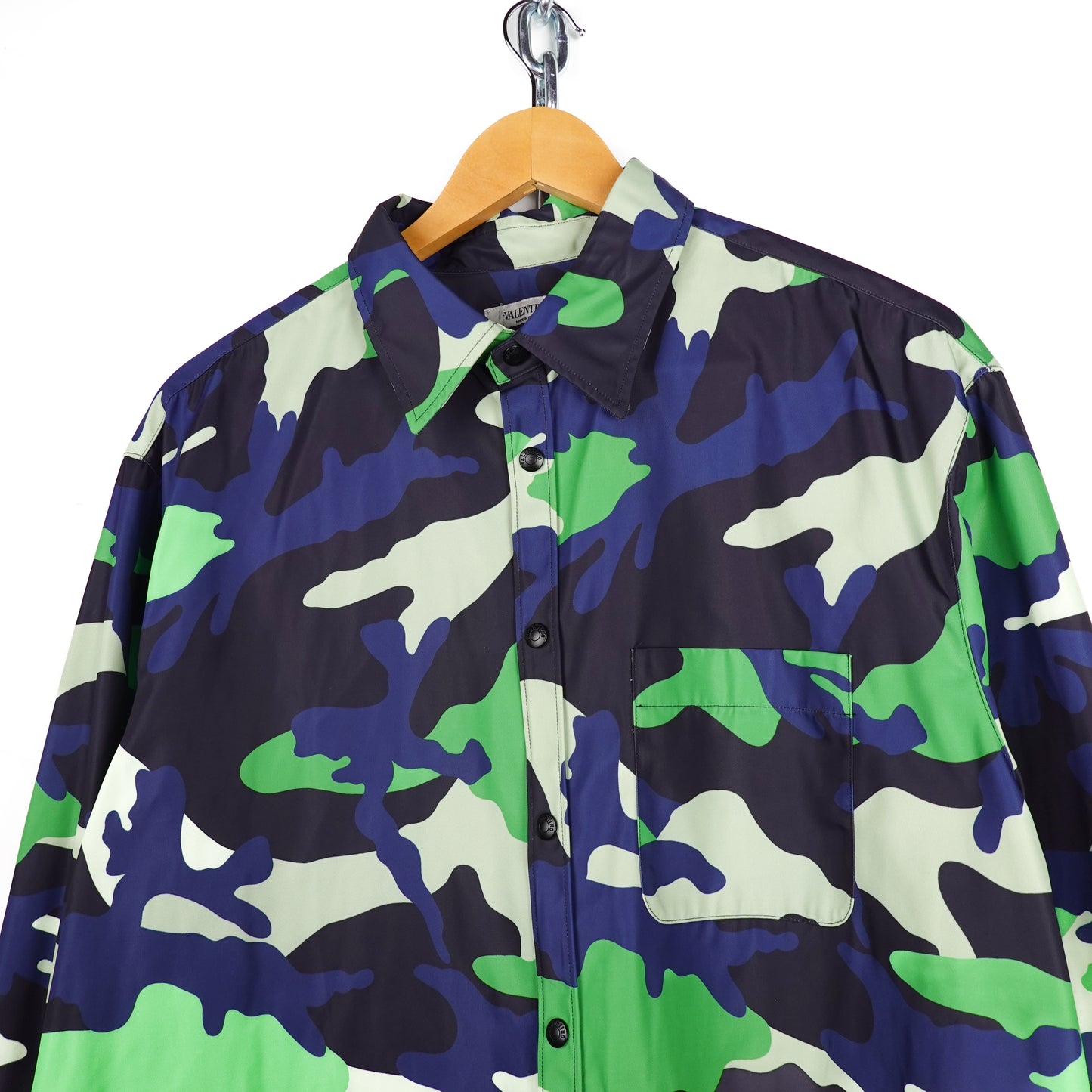 Valentino Camo Jacket - Size 42 Collar & Front Button Close Up Photo