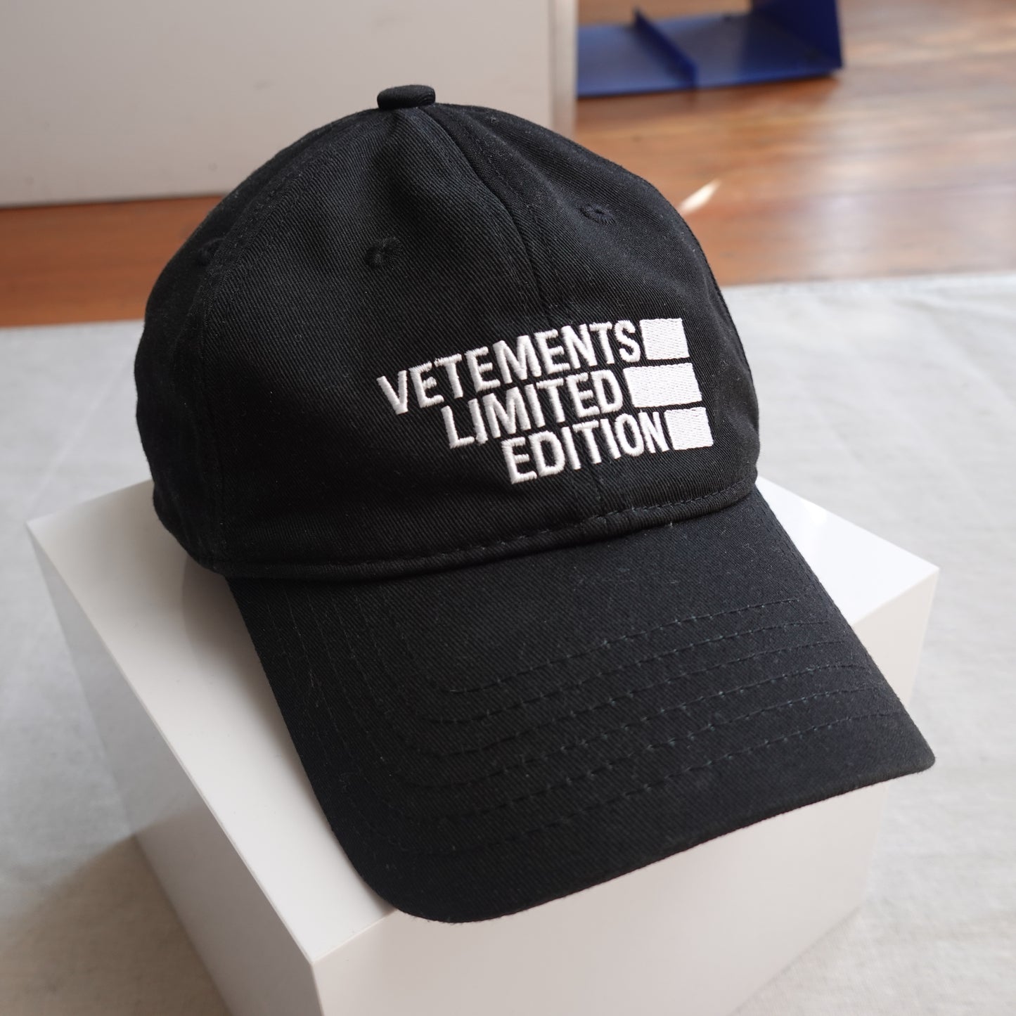 Vetements Nat Geo Hat