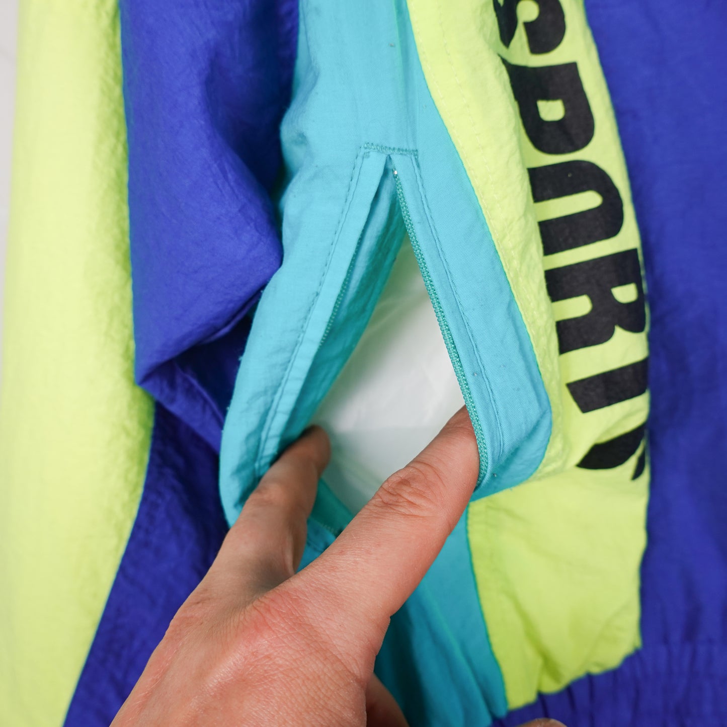Vintage Bossini Windbreaker - Size M