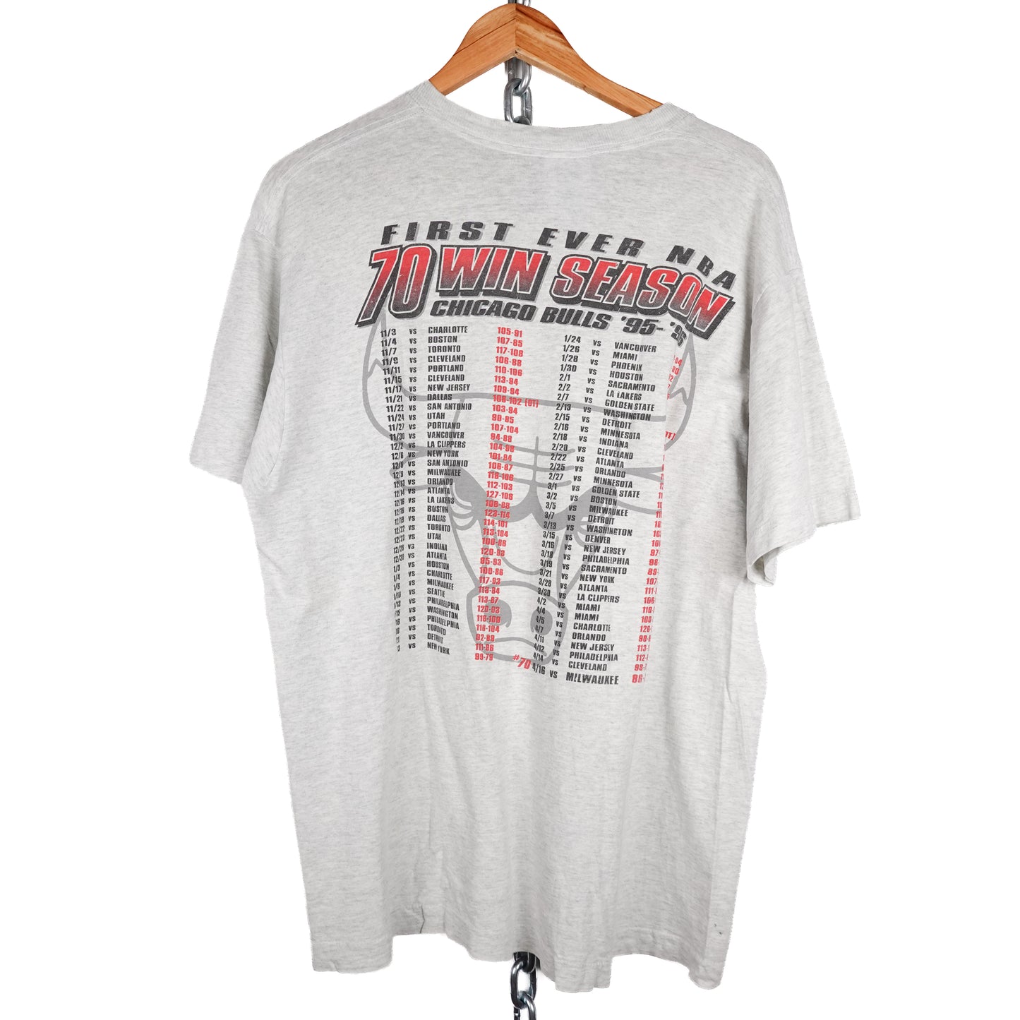 1996 Bulls 70 Wins Tee - Size L
