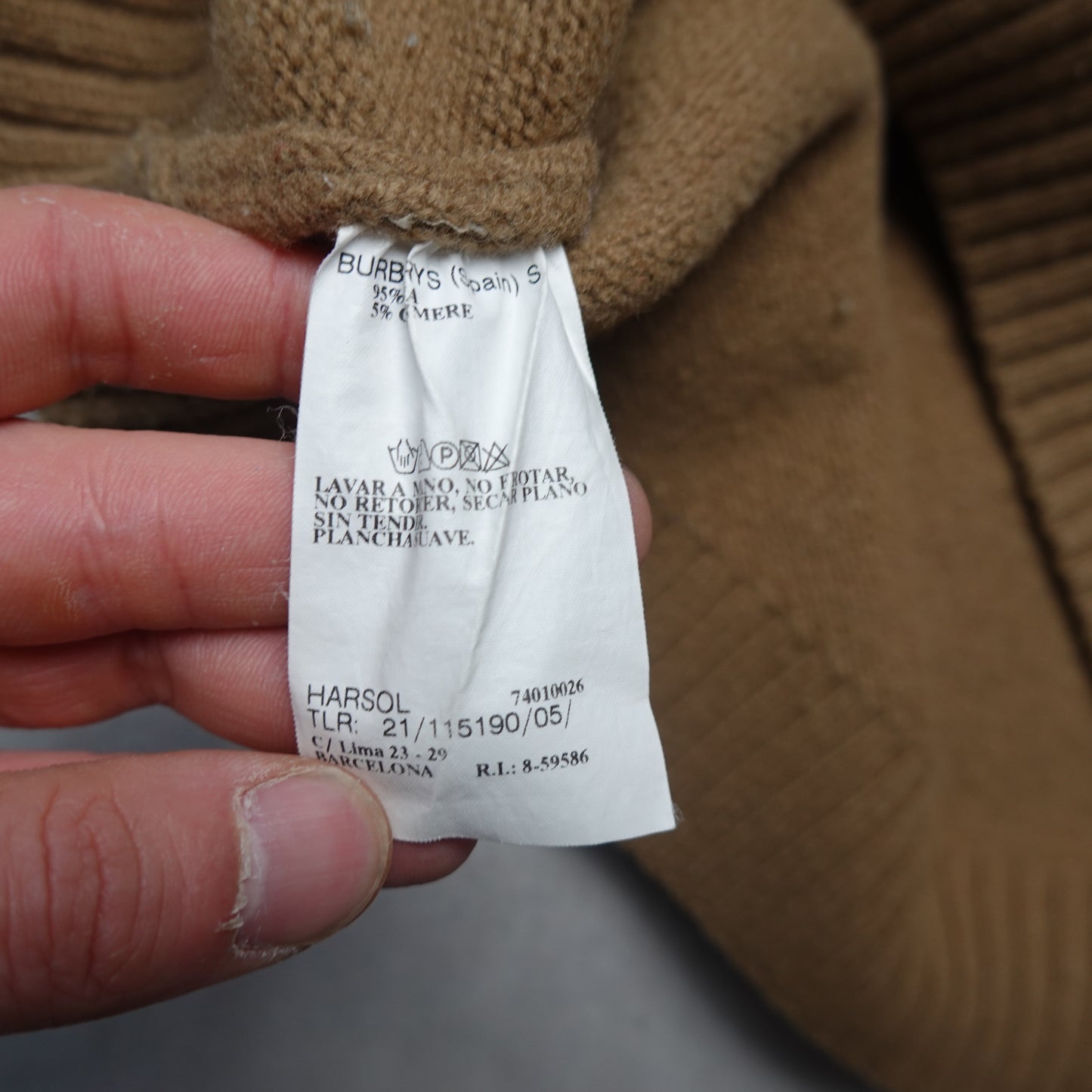 Vintage Burberry Sweater - Size 5