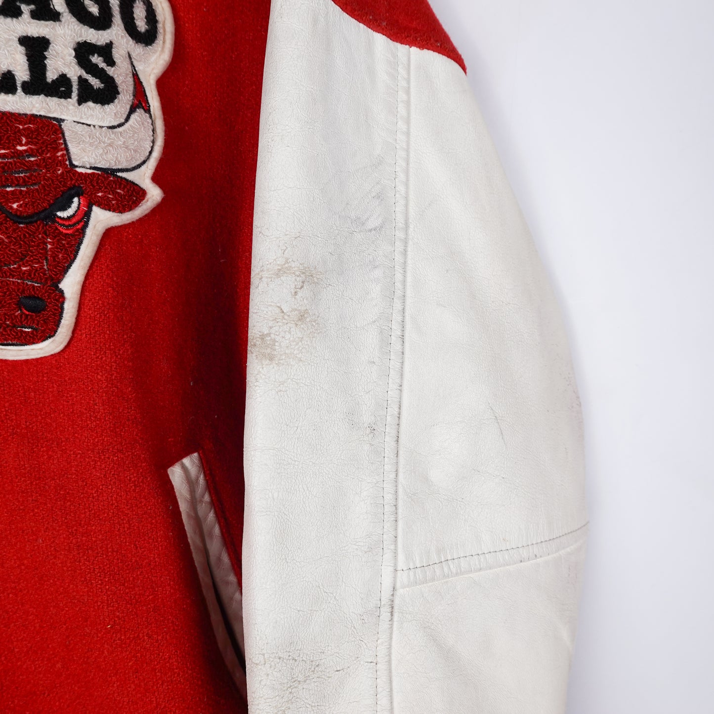 1980s Chicago Bulls Leather/Wool Varsity - Size L