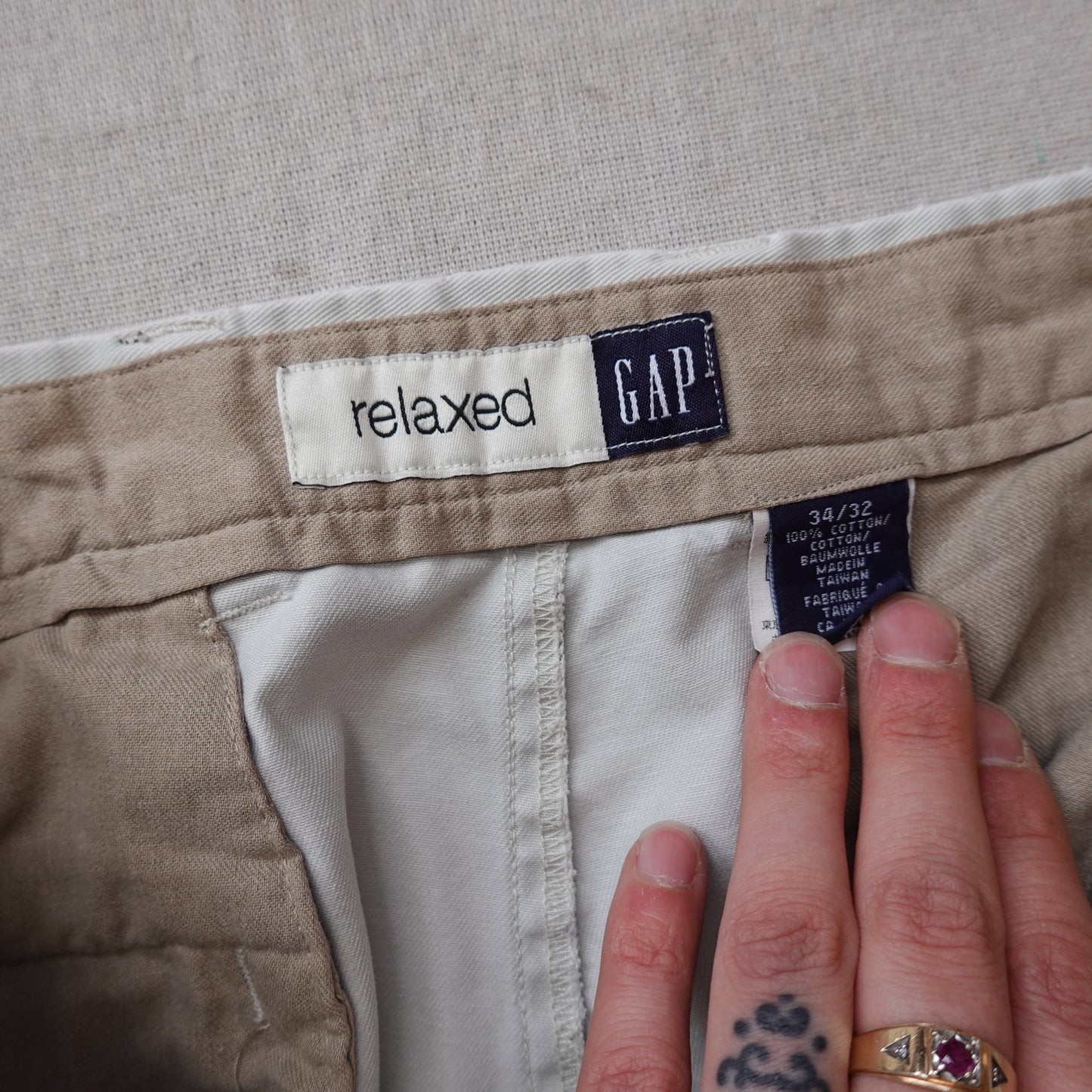 2001 Gap Chino Pant - Size 33