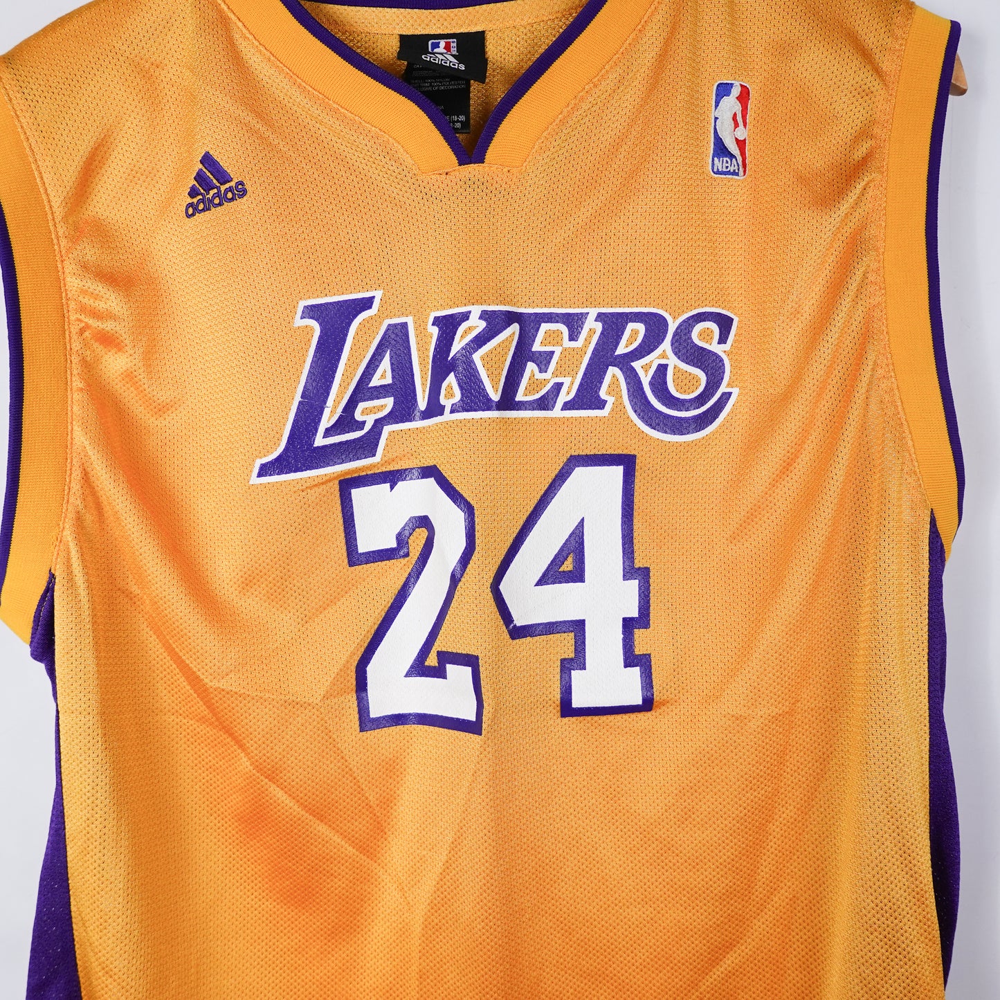 Lakers Kobe Bryant Jersey - Youth XL