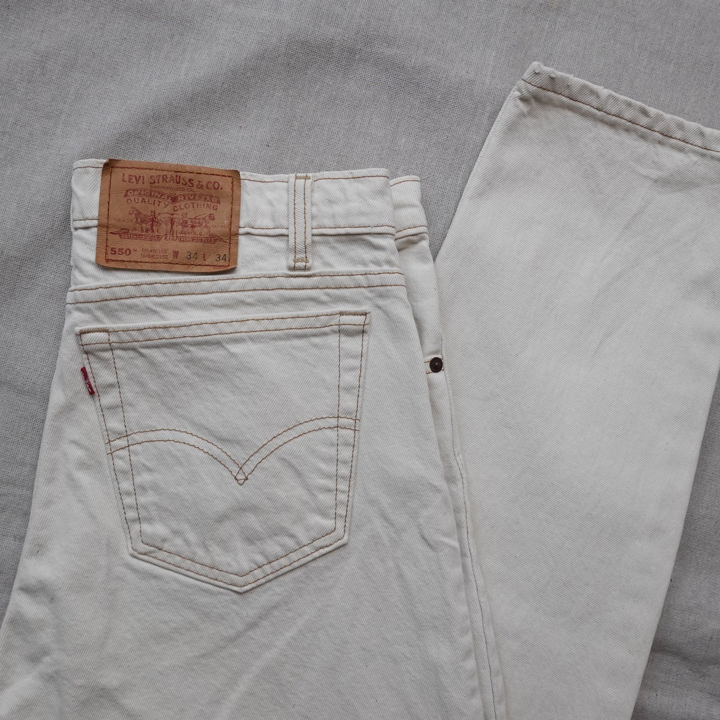 Vintage Levi's 550 Pant CREAM - Size 33