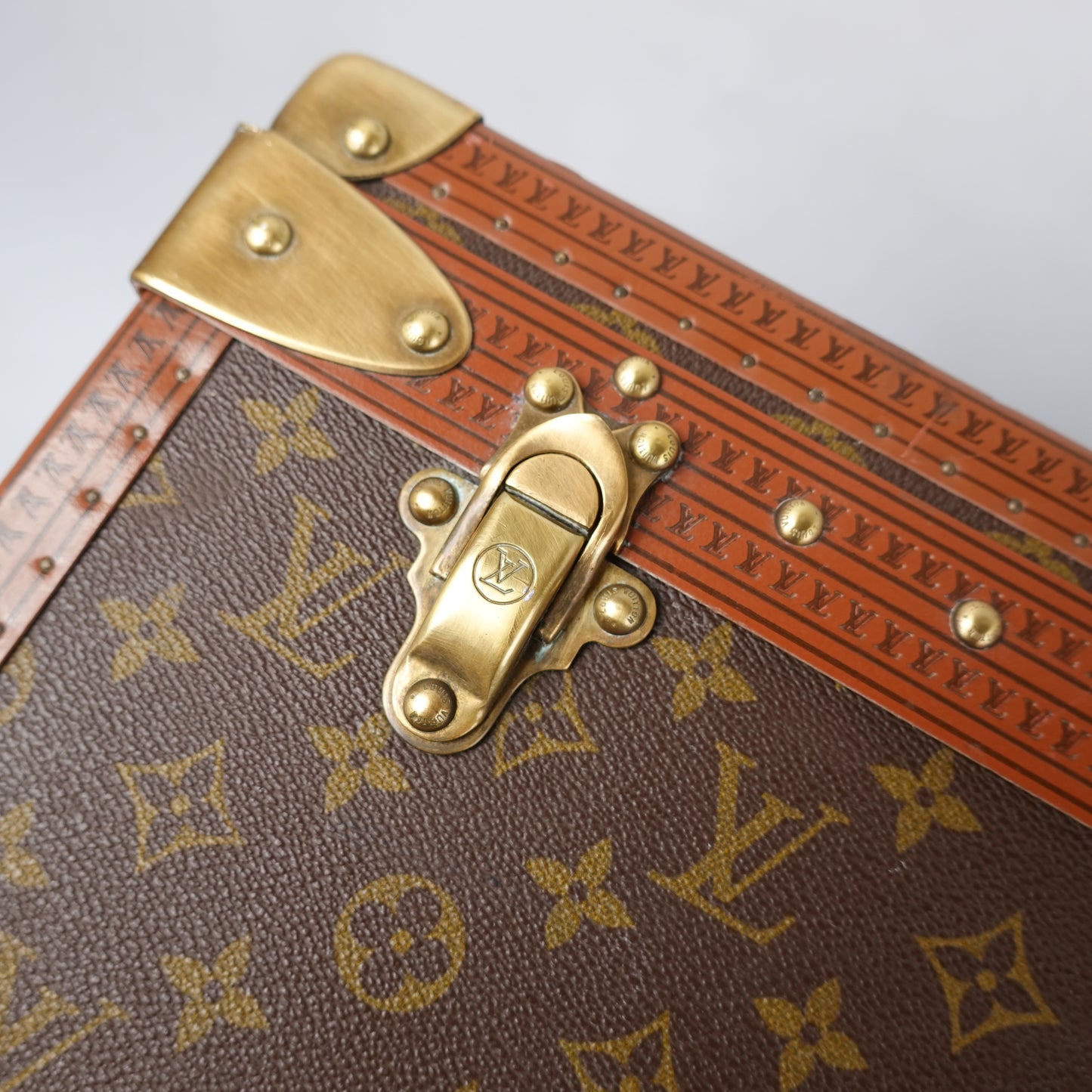 Louis Vuitton Vintage Alzer 75 Trunk - Broken Handle