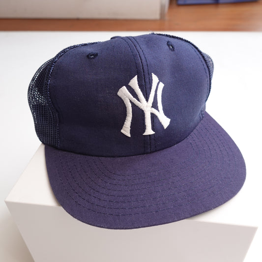 Vintage NY Yankees Hat