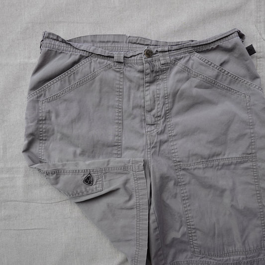 Vintage Nike ACG Short - Size 34