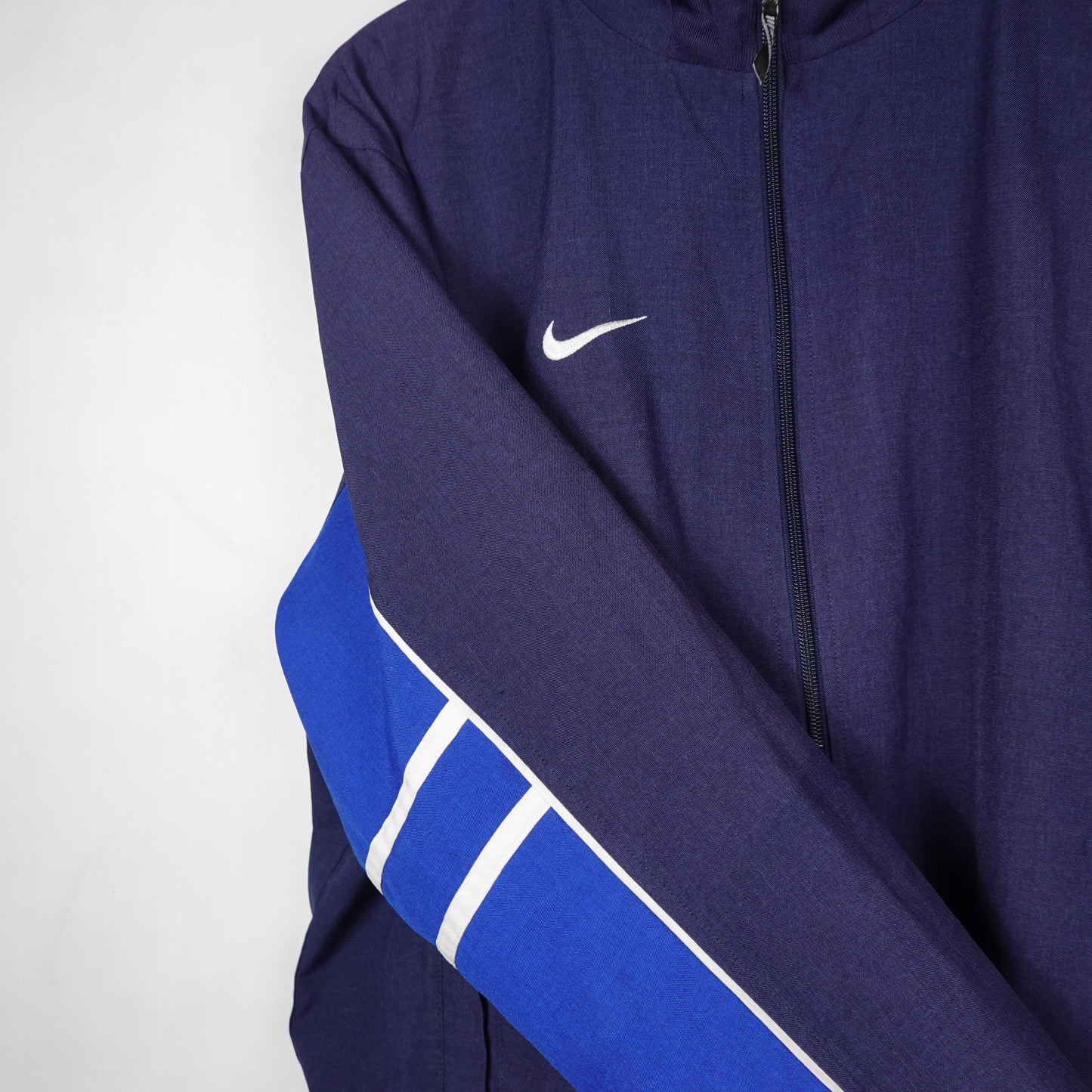 Vintage Nike Total 90 Windbreaker - Size L