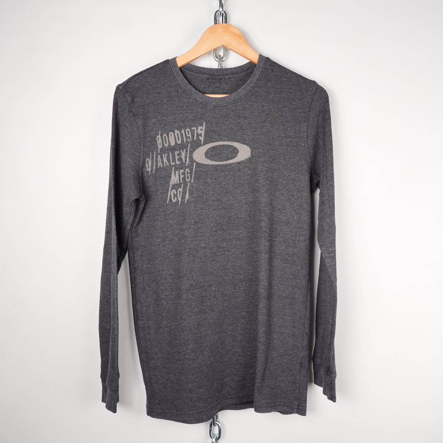 Y2K Oakley Thermal Long Sleeve - Size M