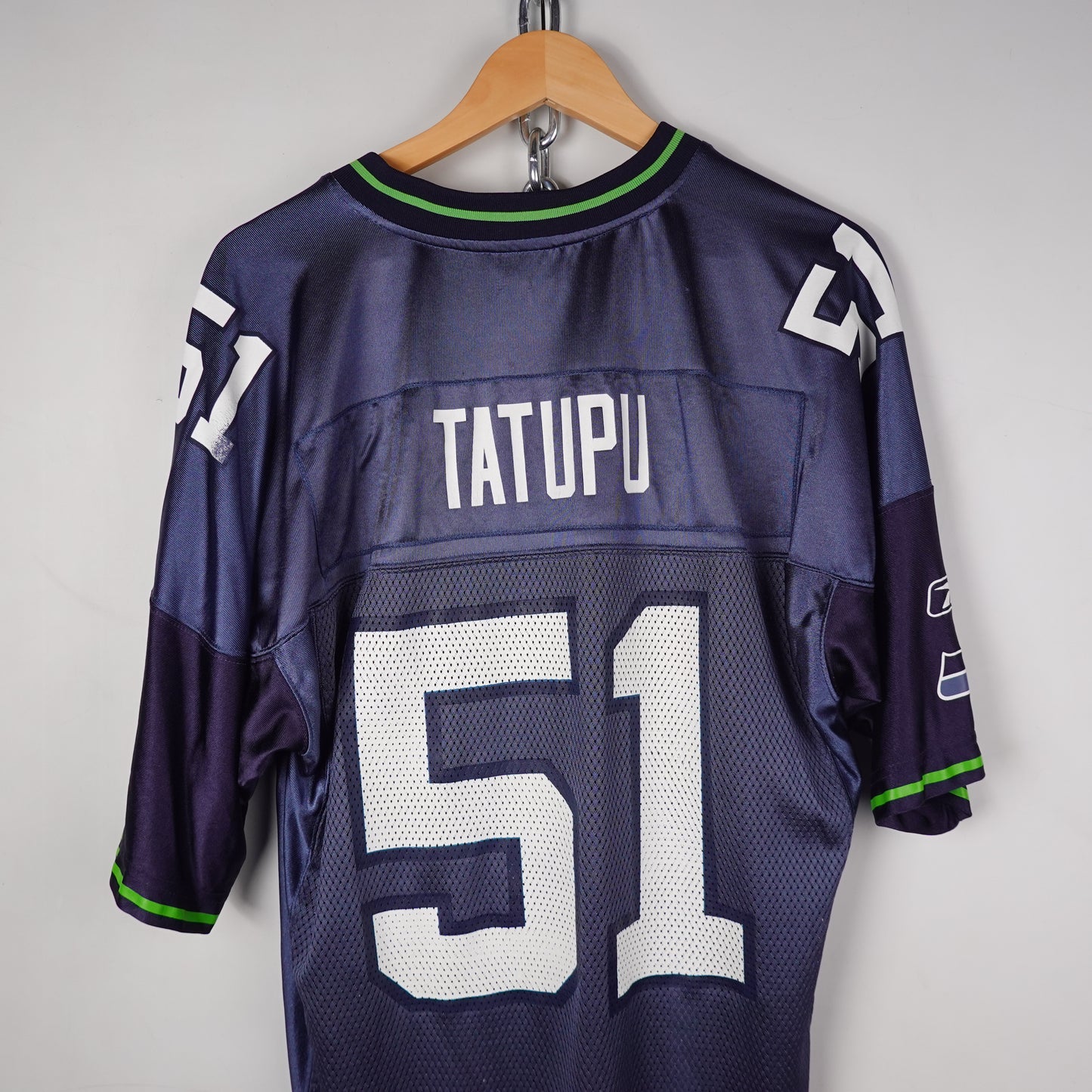 Tatupu Seahawks Jersey - Size M