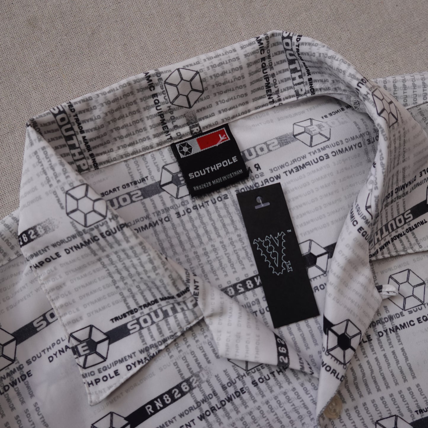 Vintage South Pole S/S Button Up - Size L