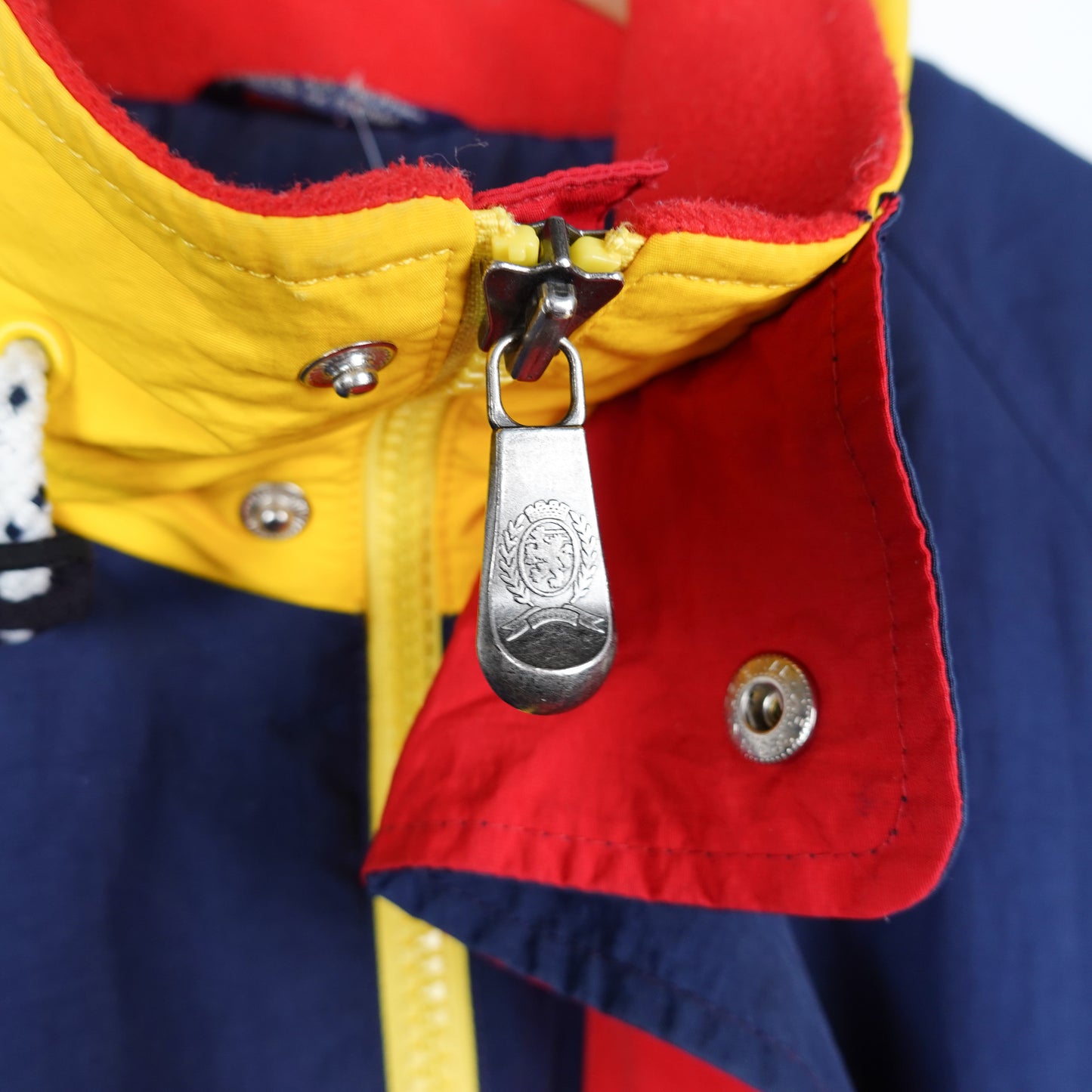Vintage Tommy Hilfiger Jacket - Size M