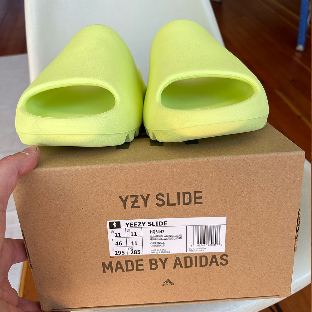 Yeezy Slides Green Glow - Size 11 – Victoria Vintage